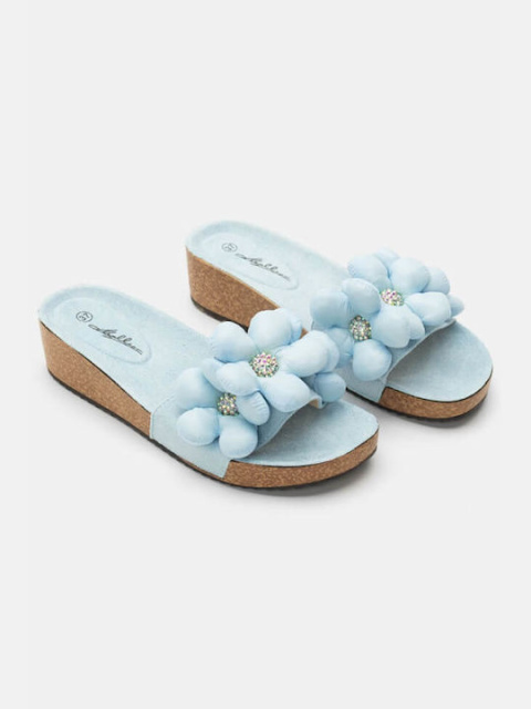 ModnyLook Klapki Damskie Na Obcasie Korkowe W Niebieskie Ozdobne Kwiaty ModnyLook Klapki Damskie Na Obcasie Korkowe W Niebieskie Ozdobne Kwiaty